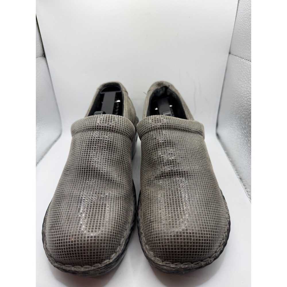 b.o.c. Concept Gray Grid Pattern Slip On Clogs Womens Size 8 M/W C00022-018
